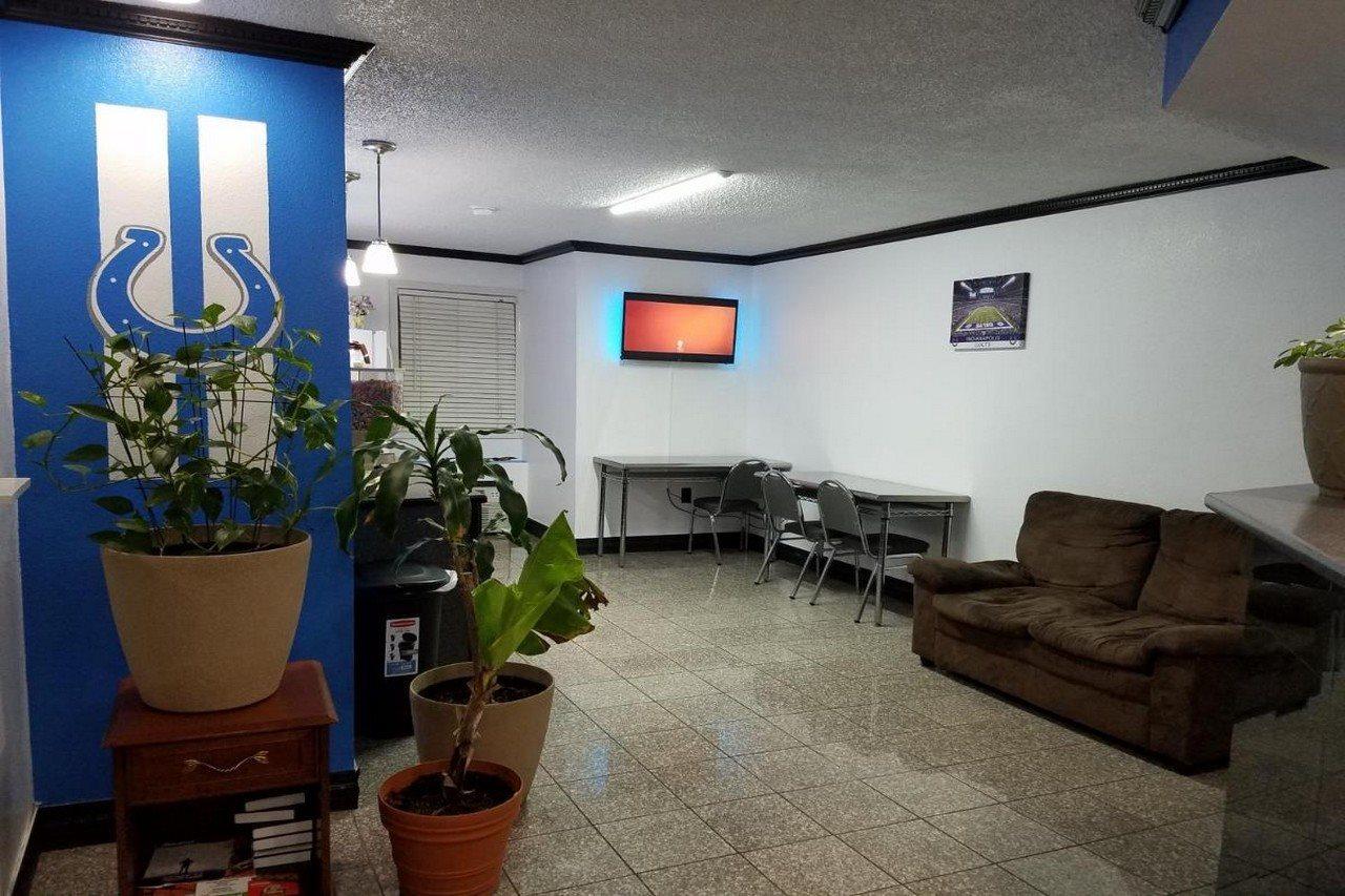 إنديانابوليس Indy Southwestern Inn-South المظهر الخارجي الصورة